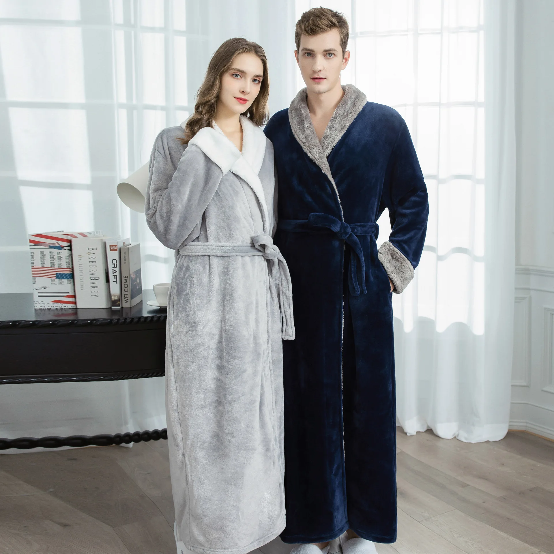 

Autumn/Winter Flannel Pyjamas with Fleece Lining - Thickened Couples' Set Men's Long Pyjamas & Women's Plus Size Robes Homewear