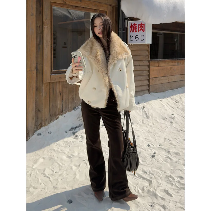 Benuynffy Modne Retro Grube Spodnie z Zamszu Damskie Jesień Zima 2025 Nowe Spodnie Rozszerzane z Niskim Stanem i Kieszeniami z Nitami Streetwear Lata 2000