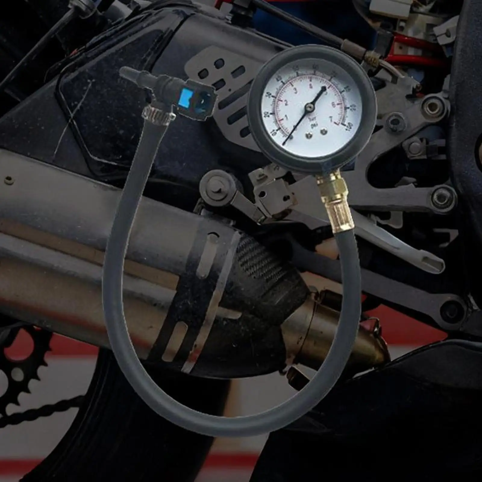 

Engine Compression Tester Cylinder Pressure Gauge for Car Motorcycle