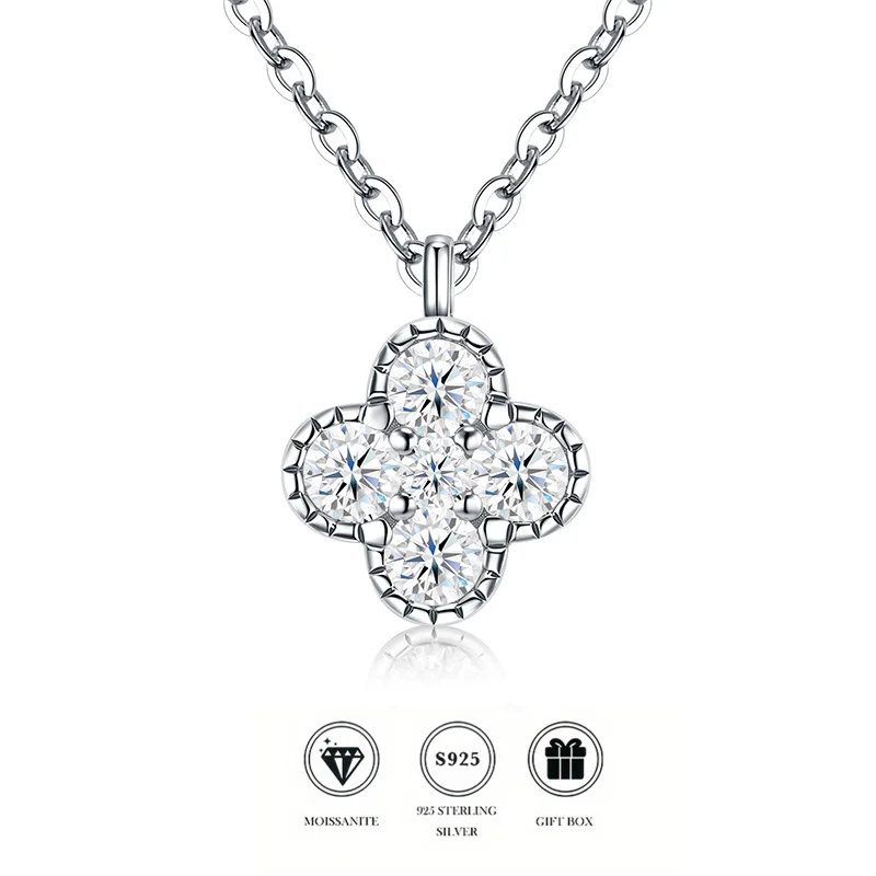 

Timeless 925 Silver Clover Pendant Necklace – Sparkling Moissanite Lucky Clover Necklace for Gift