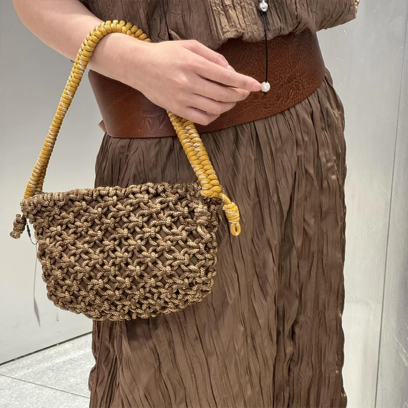 

Hand-woven Rope Handbag Light Luxury Brand Fashion High-end Design Shoulder Bag Summer New Casual Versatile Holiday Underarm Bag