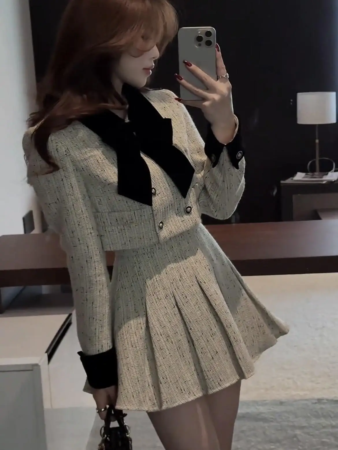 

Ele Two-Piece Set Fine Tweed Coat Pleated Skirt ort Skirt Spring 2025 Faion Polyester Long Sve Button up