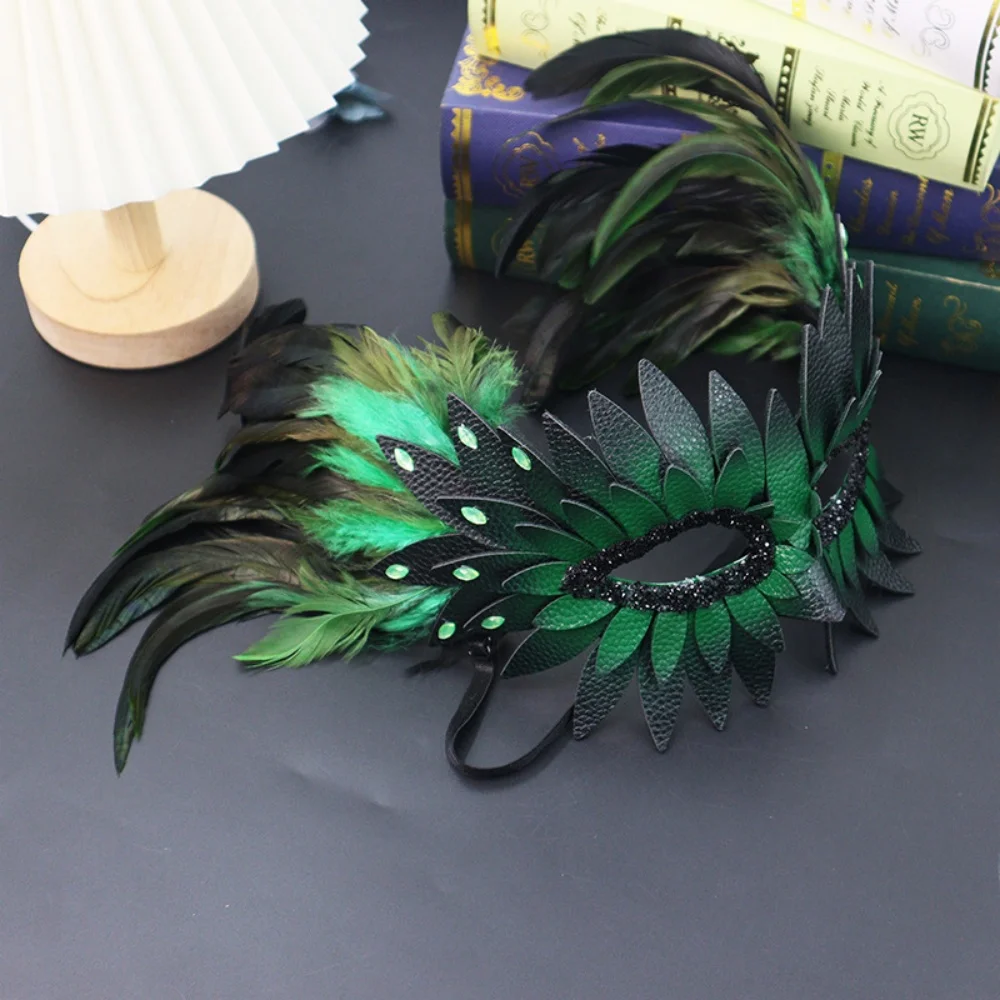 قناع منقار الطيور غامض من الريش نصف وجه قناع حفلة تنكرية قسط لحفلات الرقص الكرنفالات حفلة تنكرية