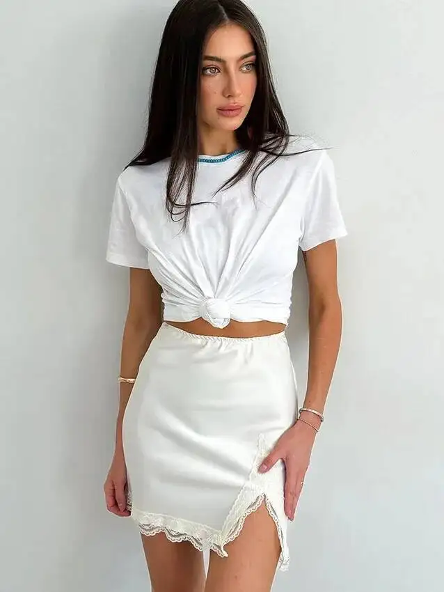 Élégant Satin broderie crayon jupes été Sexy taille haute fendu Mini jupes pour les femmes mode mince jupe femme 2025 KL97