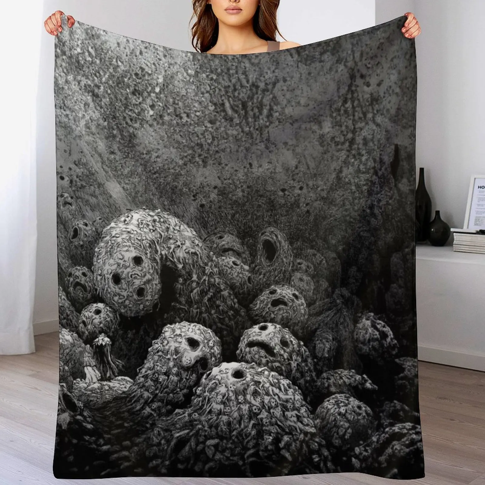 

berserk -1 Throw Blanket Outdoor Soft Blanket for Picnic Beach Camping
