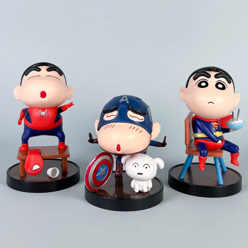 Figuras de Acción de Crayon Shinchan, Cosplay de Spider-Man, Capitán América y Superman con Shiro, Decoración de Escritorio con Personajes de Anime para Fanáticos del Anime