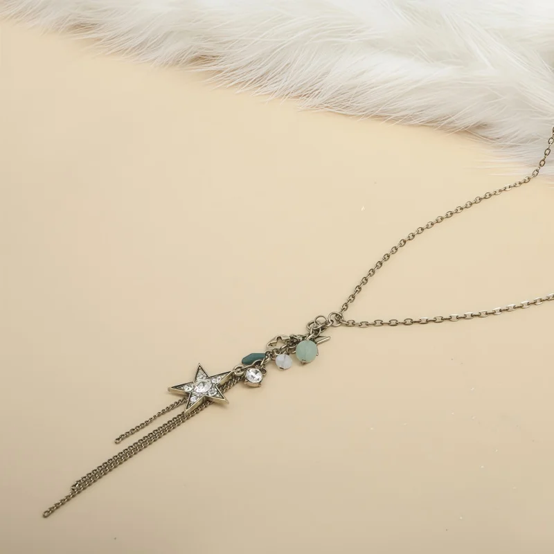 قلادة شرابة معدنية مطلية صديقة للبيئة مع المعلقات المتنوعة، تصميم فريد من نوعه سلسلة طويلة قلادة لمجوهرات الأزياء النسائية #1