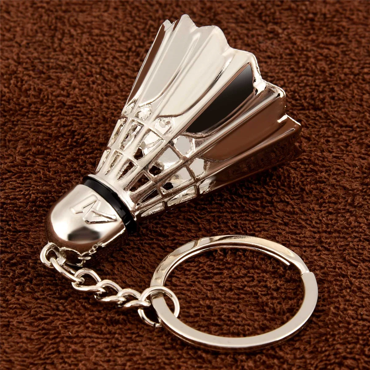 #46B Keychain,metal three-dimensional badminton tournament key chain pendant sports,Silver