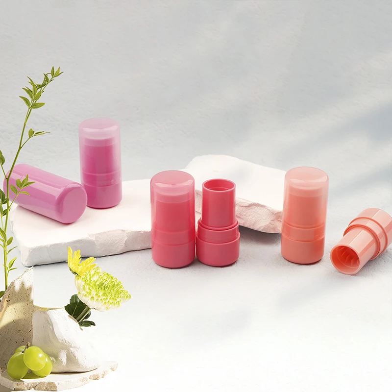 1Pcs Antiperspirant Tube ลิปบาล์มพร้อมฝาปิด 8g พลาสติก Lip Rotatable ลิปสติกหลอดคอนเทนเนอร์ที่ว่างเปล่า