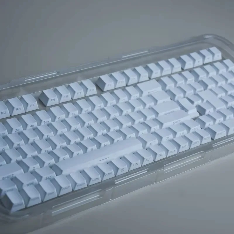 

Heat sublimation skin-like feel original height side engraving light transmission closed character PBT keycap high quality