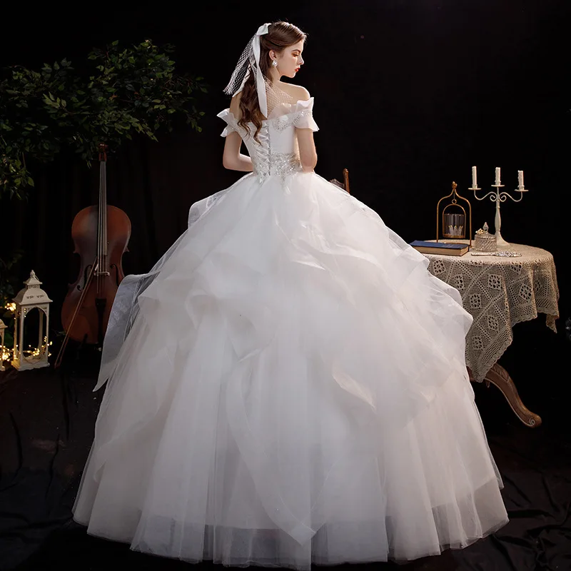 맞춤형 새 레이스 자수 공주풍 볼 가운 반팔 튤 웨딩드레스 스위트하트 우아한 베스티도 데 노이바 신부 드레스