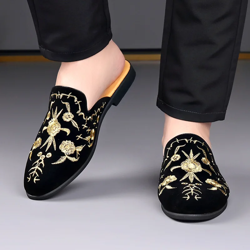 Summer New Shoes for Men Suede Leather Slippers Trend Flower Embroidery Casual Slides Cool Slip-on Loafers