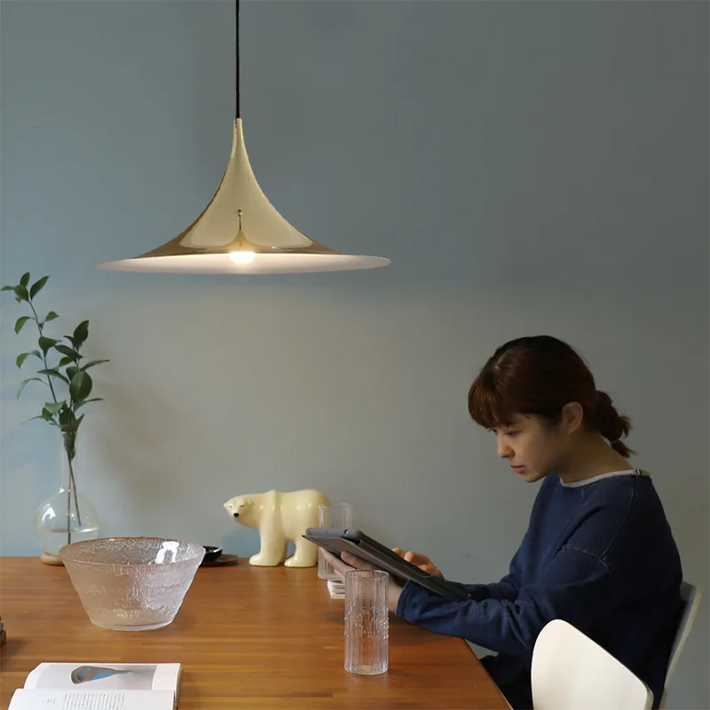 Lustre en corne de haute qualité similaire à l'original, plafonnier suspendu pour salle à manger et cuisine