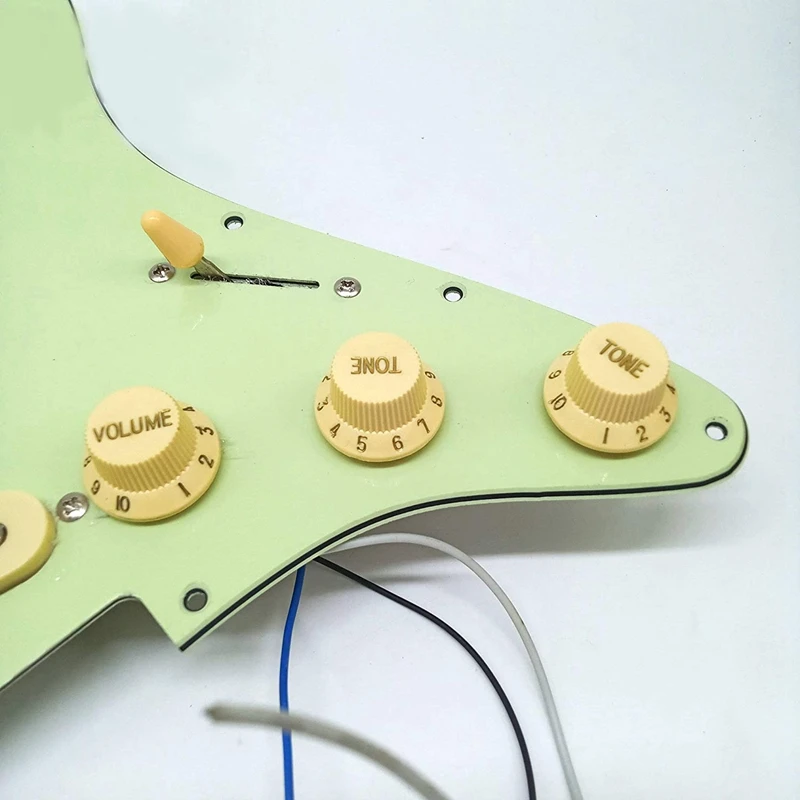 Smart-Mint Green 로드 일렉트릭 기타 픽가드 일렉트릭 기타 액세서리용 Wilkinson 픽업이 포함된 미리 배선된 픽가드