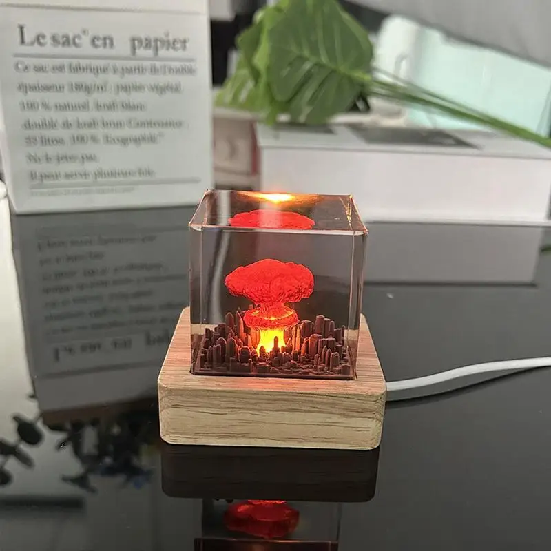 Creative Nuclear Explosions Mushroom Cloud Lamp Mushroom Cloud Night Light Resin Mushroom Cloud Night Light Atomic Blast Lamp