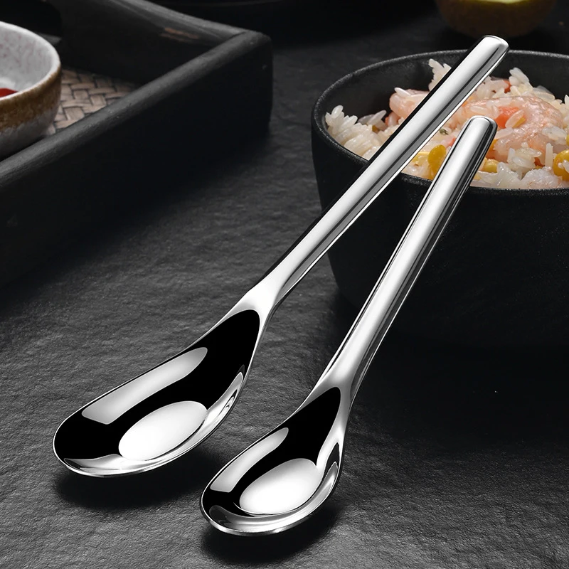 Cuchara gruesa de acero inoxidable para Hotel, cuchara creativa de mango largo para olla caliente, cucharón para sopa, herramientas esenciales de cocina para el hogar
