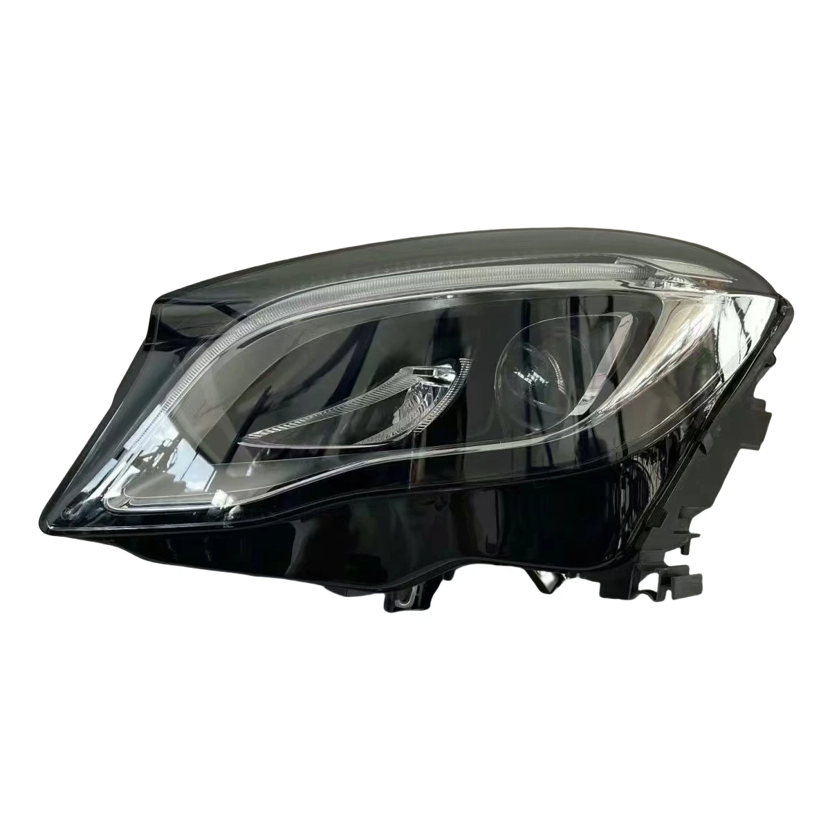 Suitable for Mercedes-Benz W156 GLA180 GLA200 GLA220 GLA260 45 original remanufactured headlamp A1569067500/A1569067600