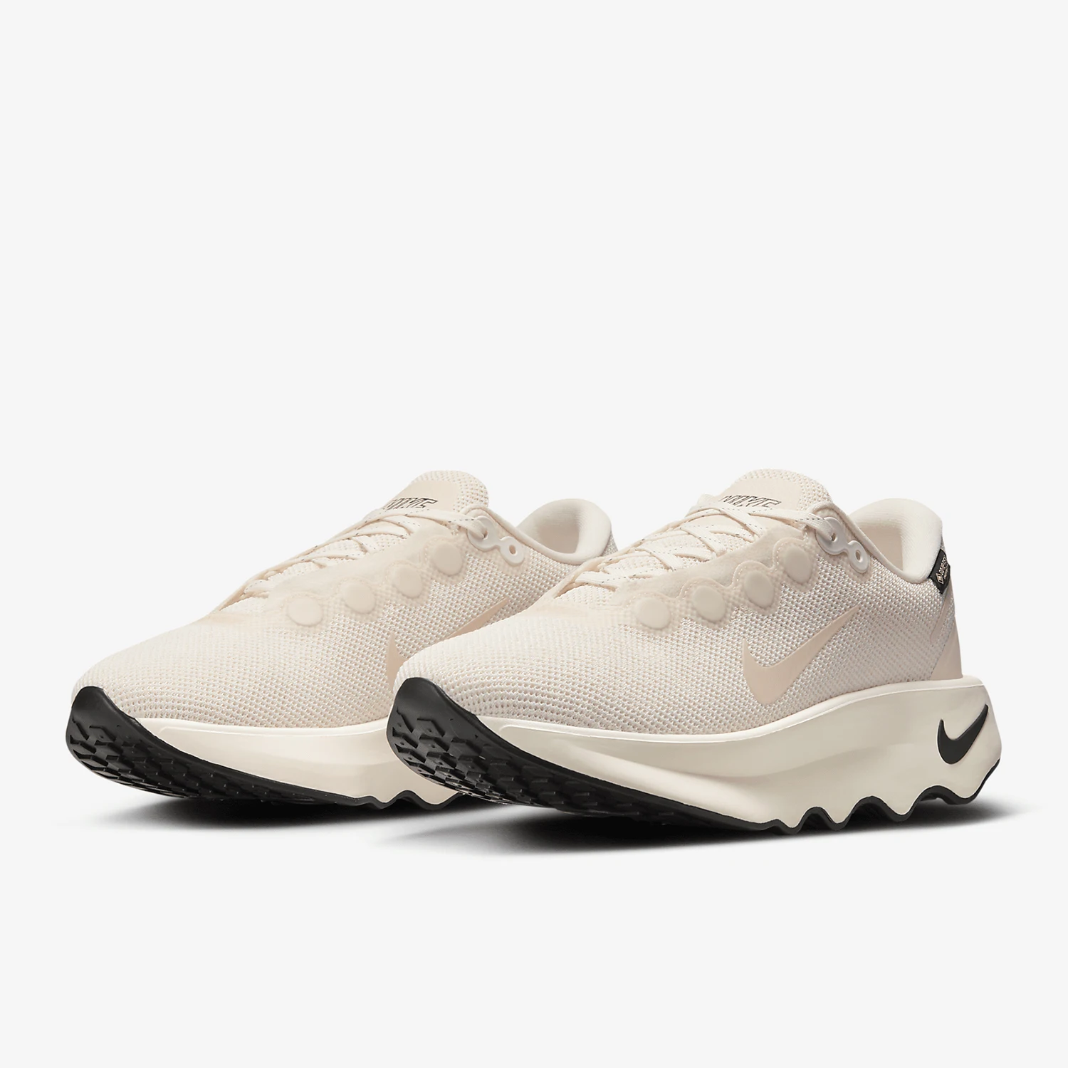 

Nike Authentic Motiva GORE-TEX Women's Thick-Sole Training Running Shoes HM0355-800