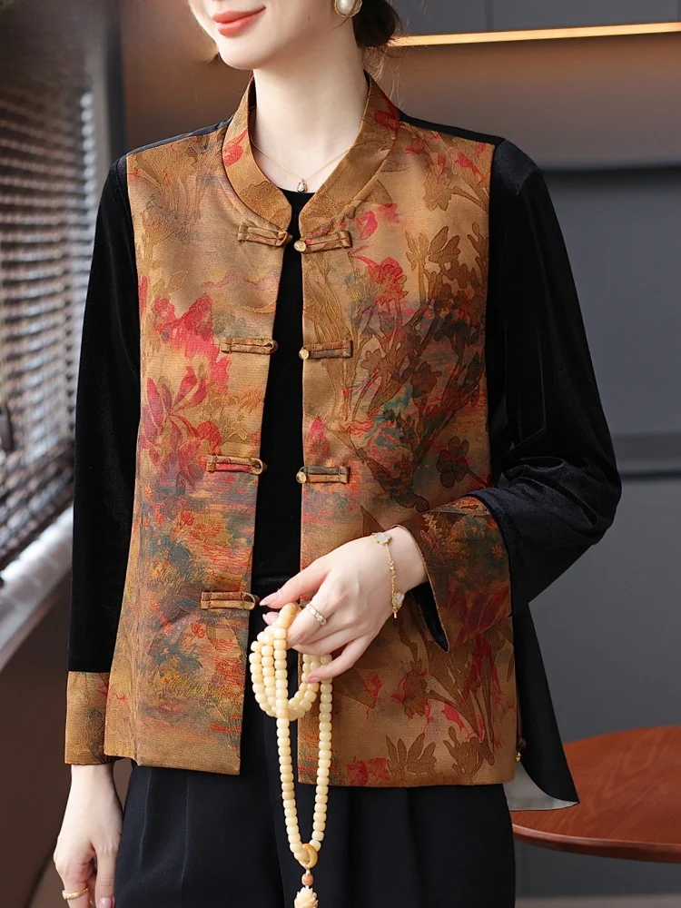 

Новый китайский осенний модный комплект для мам: бархатная базовая блузка свободного кроя и вышитая короткая куртка для женщин среднего и старшего возраста