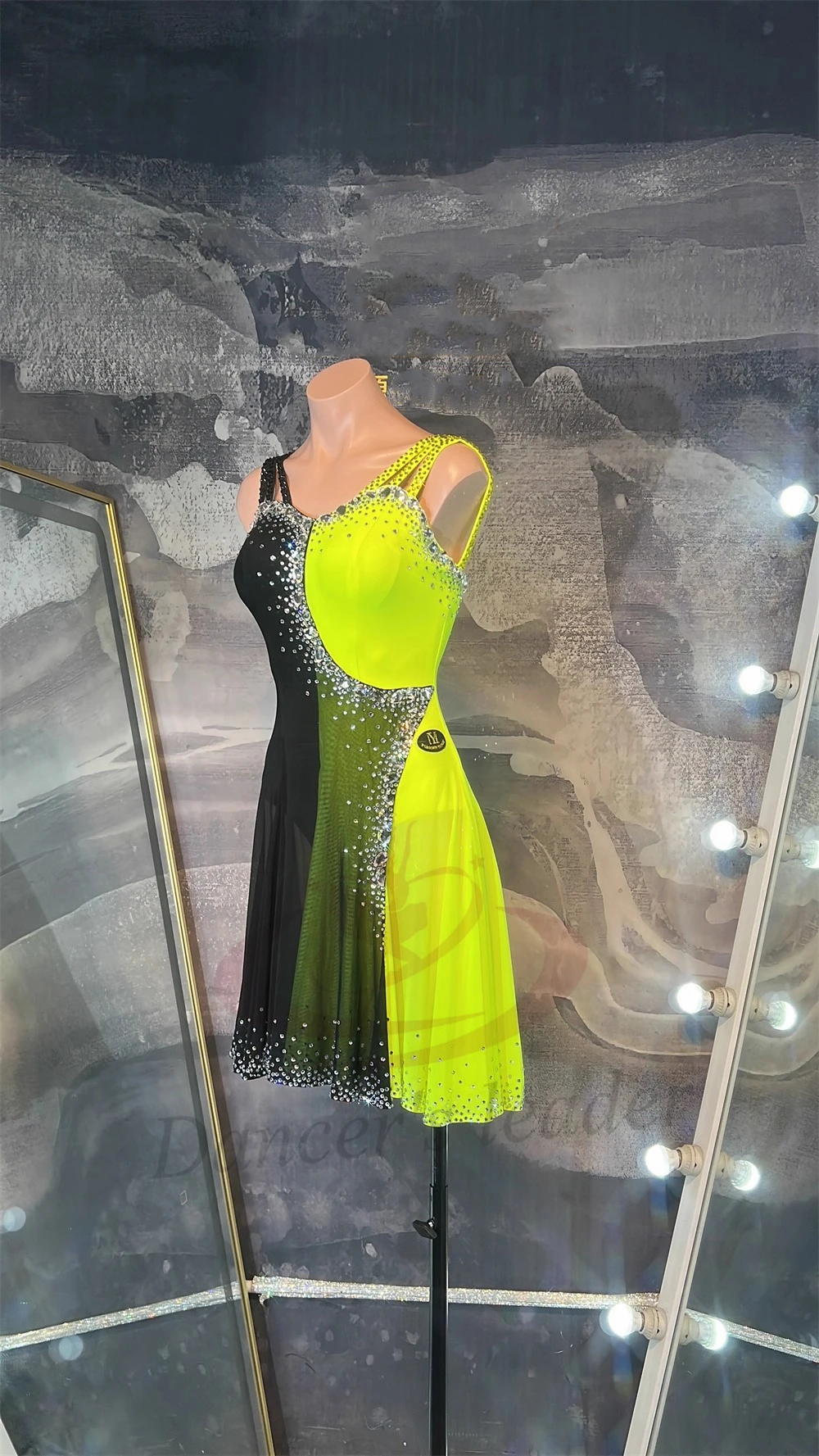 Latin Dance Adult And Children'S Dress High-End Custom Splicing Color Mesh Cha Cha Tango Women'S Professional Clothing