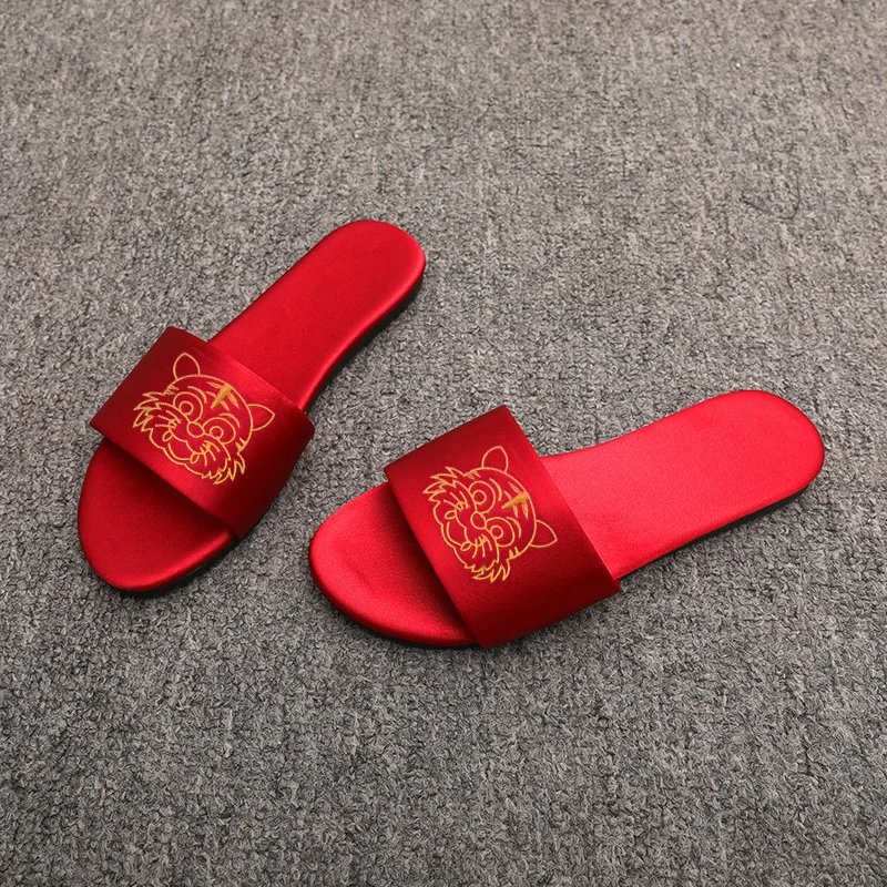 Embroidery Crane Wedding Bridal Bridesmaid Slippers Satin Female Newlywed Shoes Women Formal Party Slippers Indoor Loungewear