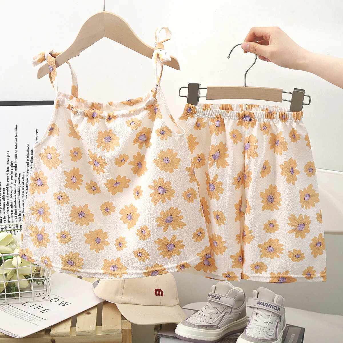 Summer Baby Girl Clothes Set Children Sweet Floral Halters T-shirts and Shorts 2pcs Outfit Kid Print Cute Sun-Top Bottom Outfits