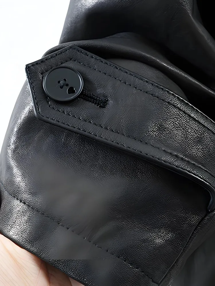 Giacca da donna in vera pelle con bottoni neri stile High Street Tasca alla moda Comodo capispalla corto in pelle di pecora a maniche lunghe