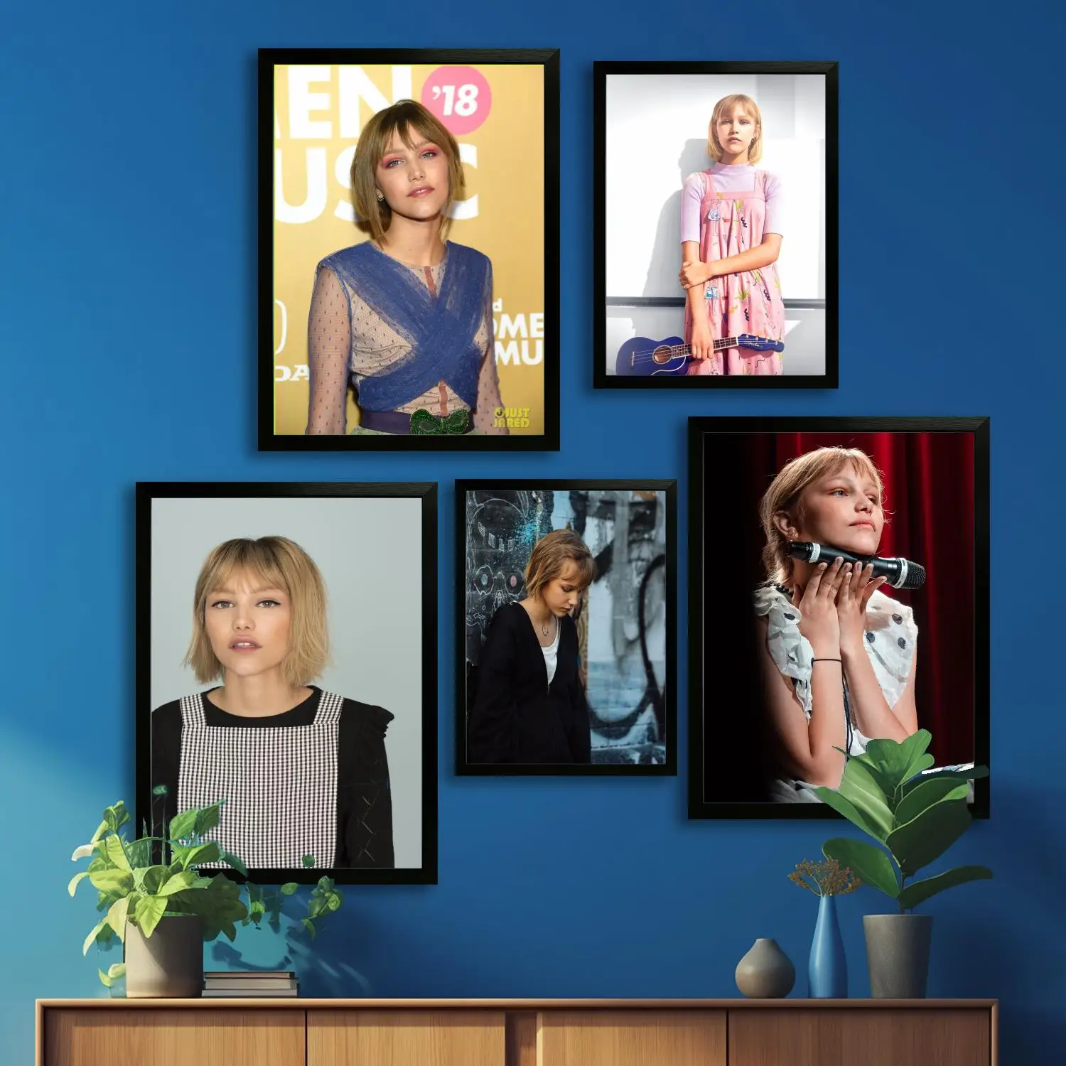 Grace VanderWaal Canvas Art Poster, Wall Art Picture Print, Modern Family Bedroom Decor Posters,Decorative painting