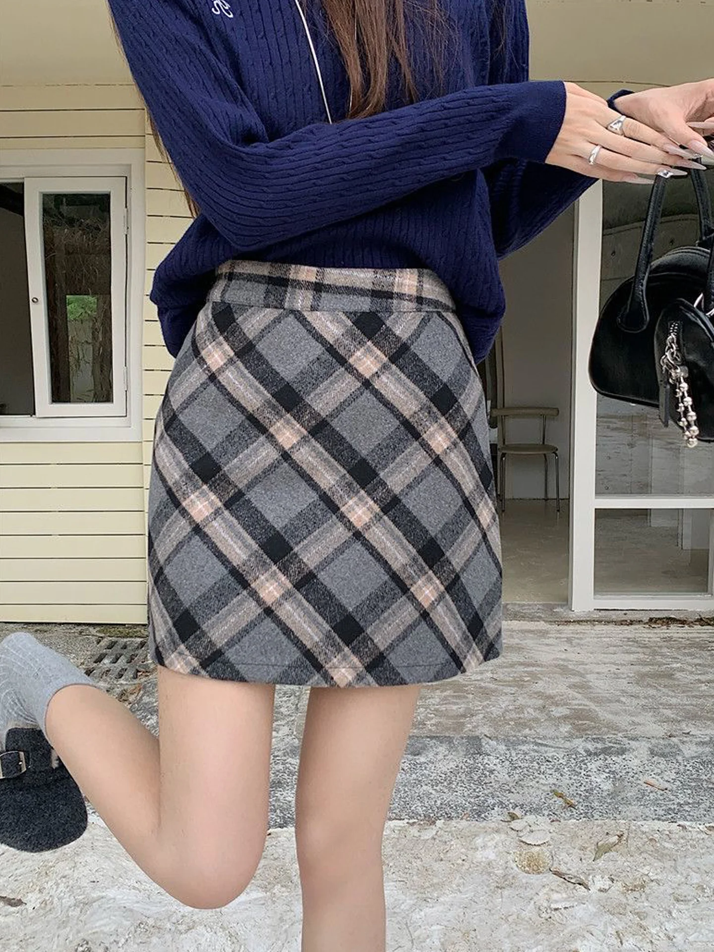 

Ретро-юбка с высокой талией из твида в клетку, утепленная, с запахом, А-силуэт, фиолетовая клетчатая короткая юбка для женщин, новинка весенней коллекции