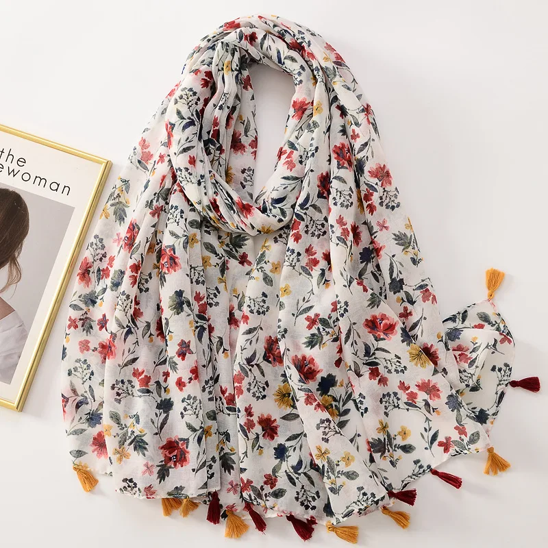

Elegant Woman Shawl Fashion Design Tassel Cotton Scarf Muslim Hijab Scarfs Floral Print Ladies Scarves For Beach Party Bandana