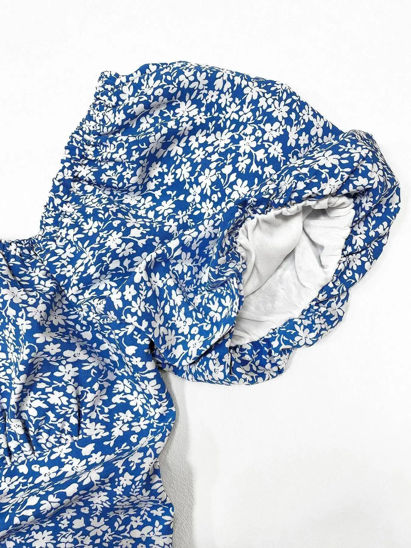 여성 보헤미안 스타일 휴가복 프렌치 스타일 꽃무늬 프린트 주름 장식 허벅지 트임 밀크메이드 퍼프 소매 스퀘어 넥 드레스 97AZ