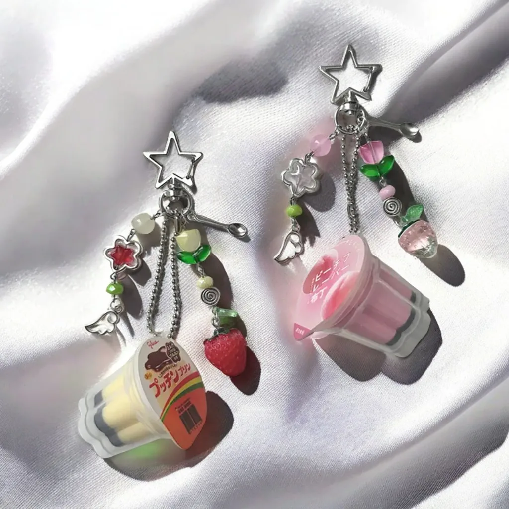 Llavero con colgante de pudín japonés, dijes de flanco de huevo amarillo rosa, accesorios de cuentas estéticos Retro Y2K Heisei, regalos