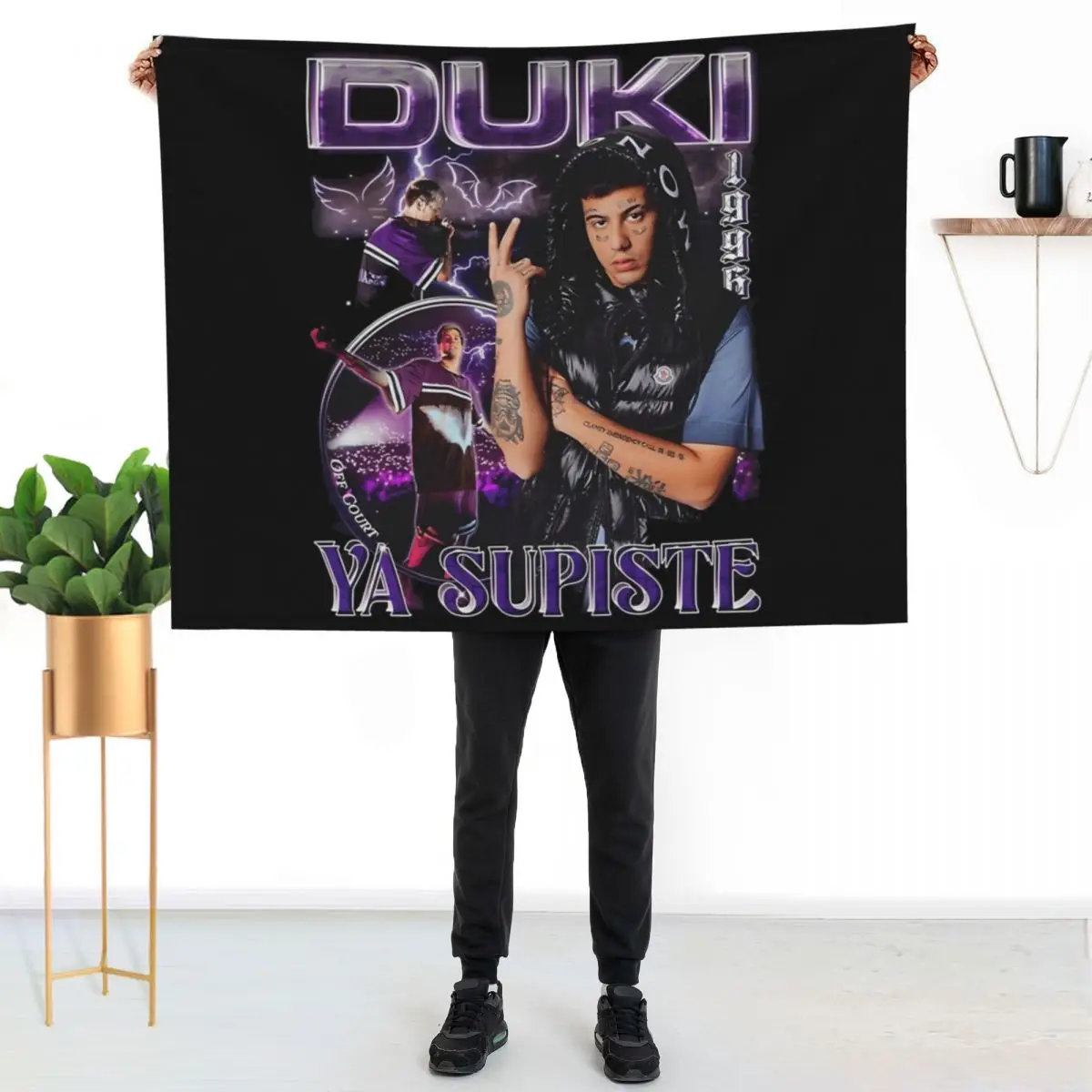 Duki Throw Blanket Wrinkle Resistant Lightweight Blanket