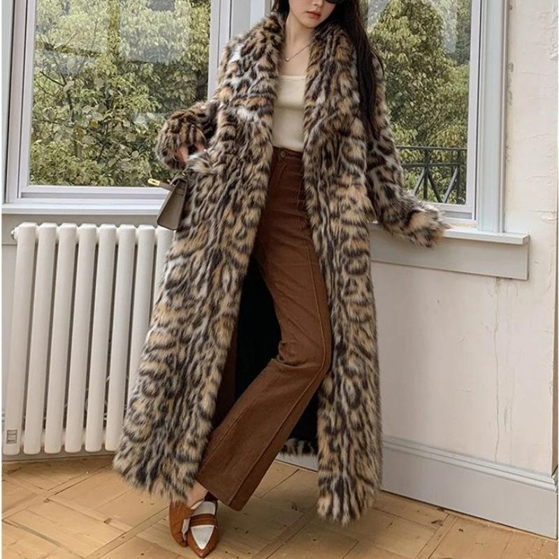 Mantel Bulu Imitasi Wanita Model Panjang Motif Leopard Kerah Lipat Bulu Tebal Outerwear Jahitan Terbuka Y2k Longgar Musim Gugur Musim Dingin 2025