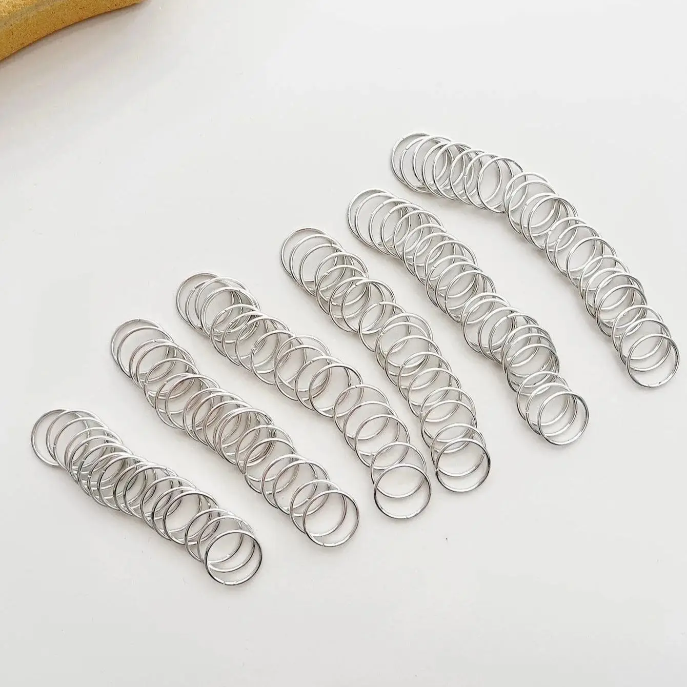 50pcs Fém nyitva Ugrás haja Porond, raszta gyöngyök haja Paszomány gyűrűk klipek Fél vmitől Göndörít haja braiding bilincs decoration/accessories