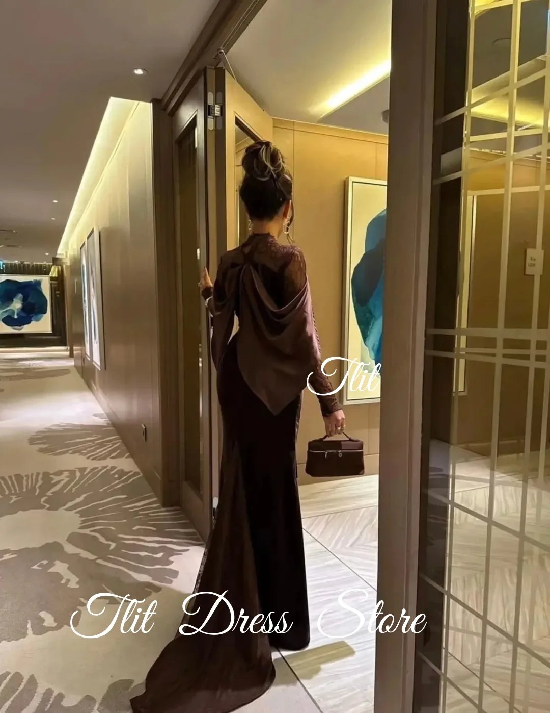 فستان سهرة أنيق من الشيفون الساتان البني الداكن من TLIT برقبة دائرية فساتين حفلات بأكمام طويلة من الدانتيل مخصص فيستدوس دي فييستا