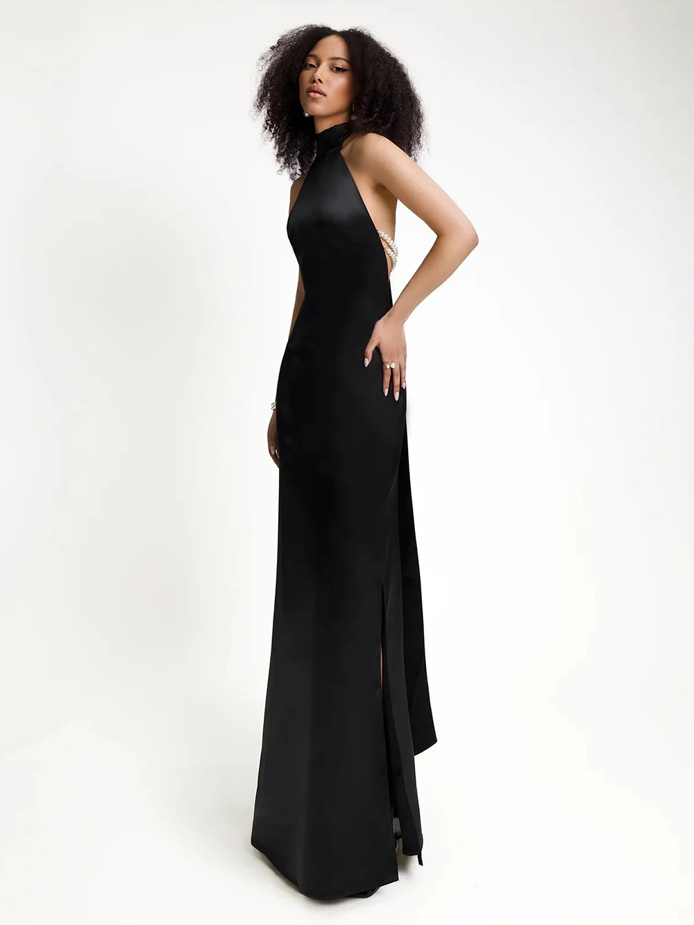 Elegant effen lint dames halterjurk off-shoulder parelketting backless slanke vrouwelijke maxi-jurken bruidsjurken chique dame gewaad