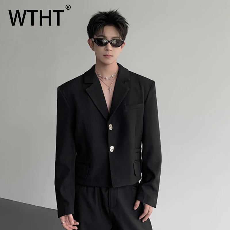 

WTHT Fashion 2025 Autumn Men's Shoulder Pads Metal Button Blazer Coats Trendy Long Sleeves Lapel Loose Jackets Male 2A1487