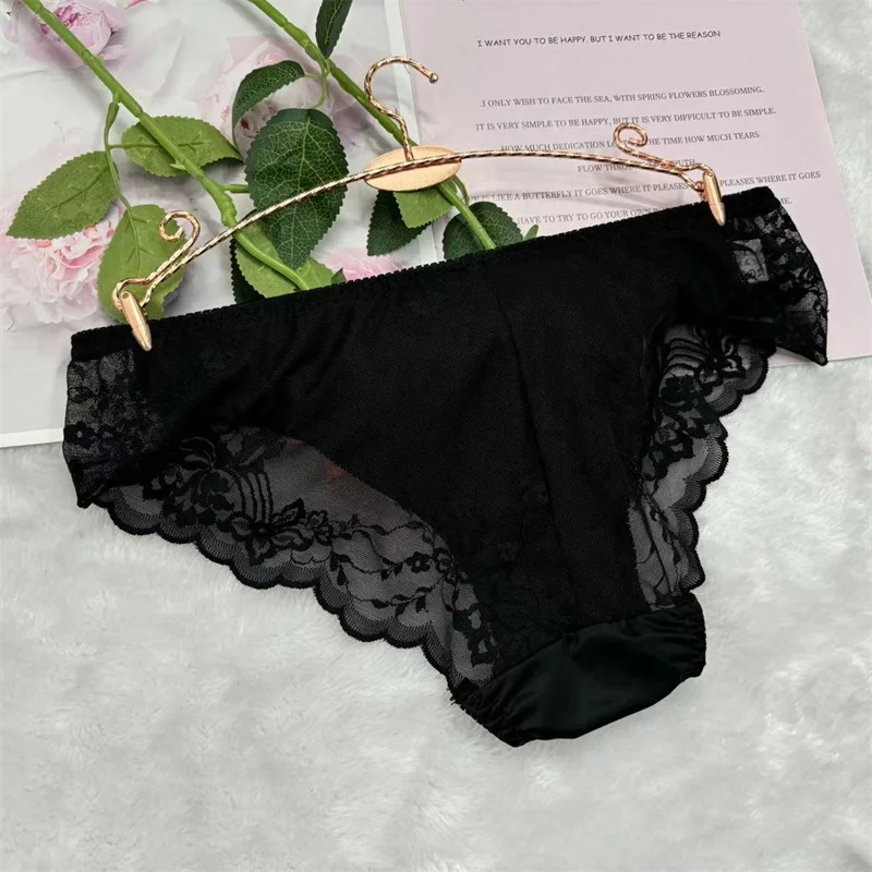 ﻿ Męska seksowna gładka transparentna bielizna jedwabista w dotyku elastyczna dopasowana koronkowa kwiatowa majtki Sissy BF bikini slipy