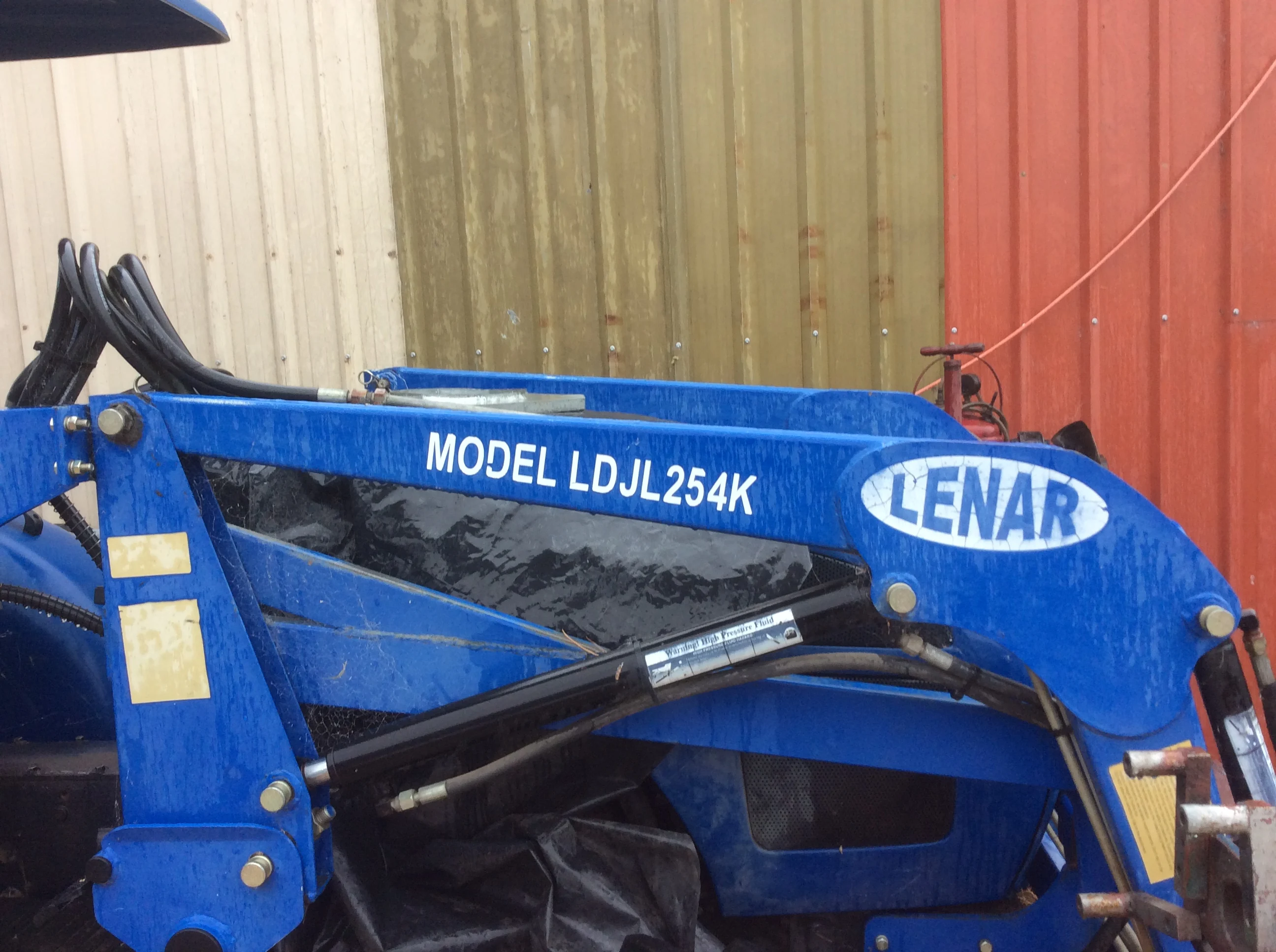 Set of injectors (swirl) for Fengshou Lenar 254 with NJ385 / NJ380 ; or injectors ( for direct ) for IL316ID