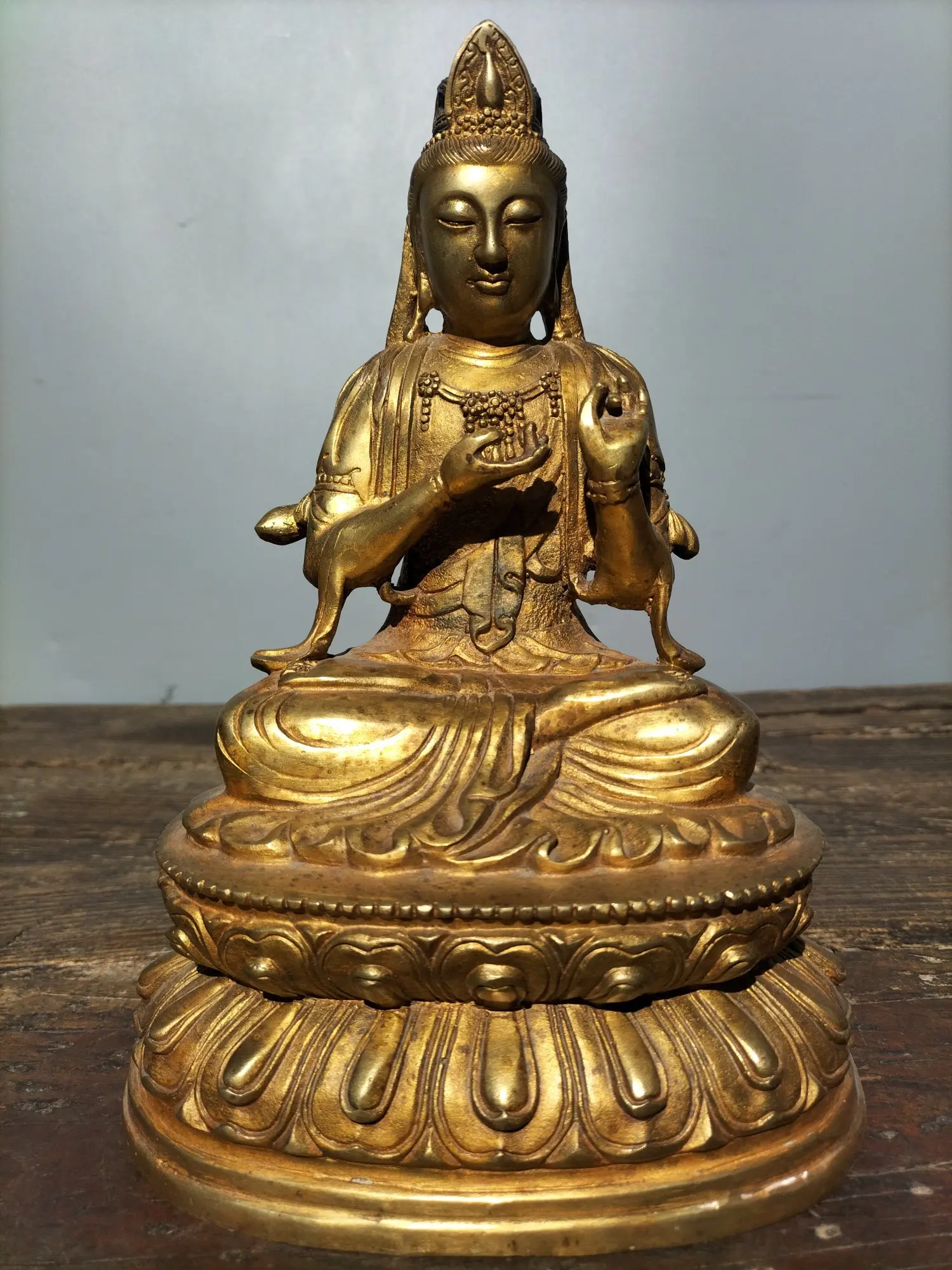 

9"Tibetan Temple Collection Old Bronze Gilt Avalokitesvara Buddha Double Lotus Terrace Worship Hall Town house Exorcism