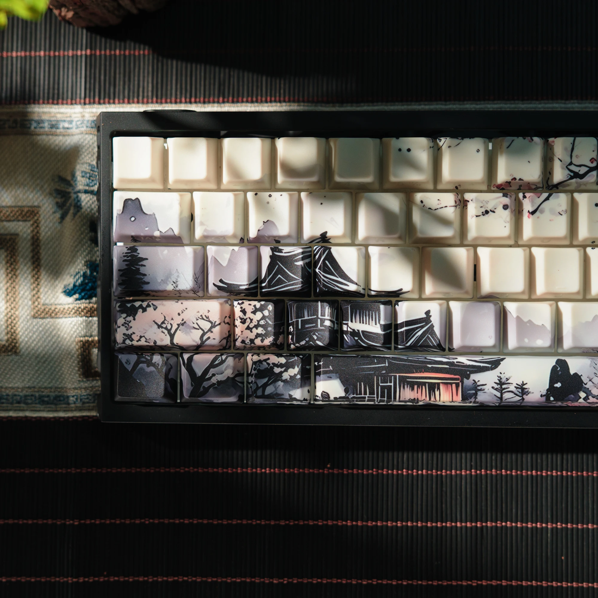 

130+ Keys Shine Through Night Side PBT Keycap Cherry Profile Key caps Dye-Sub Cherry MX Switches For Gamer Mechanical Keyboard