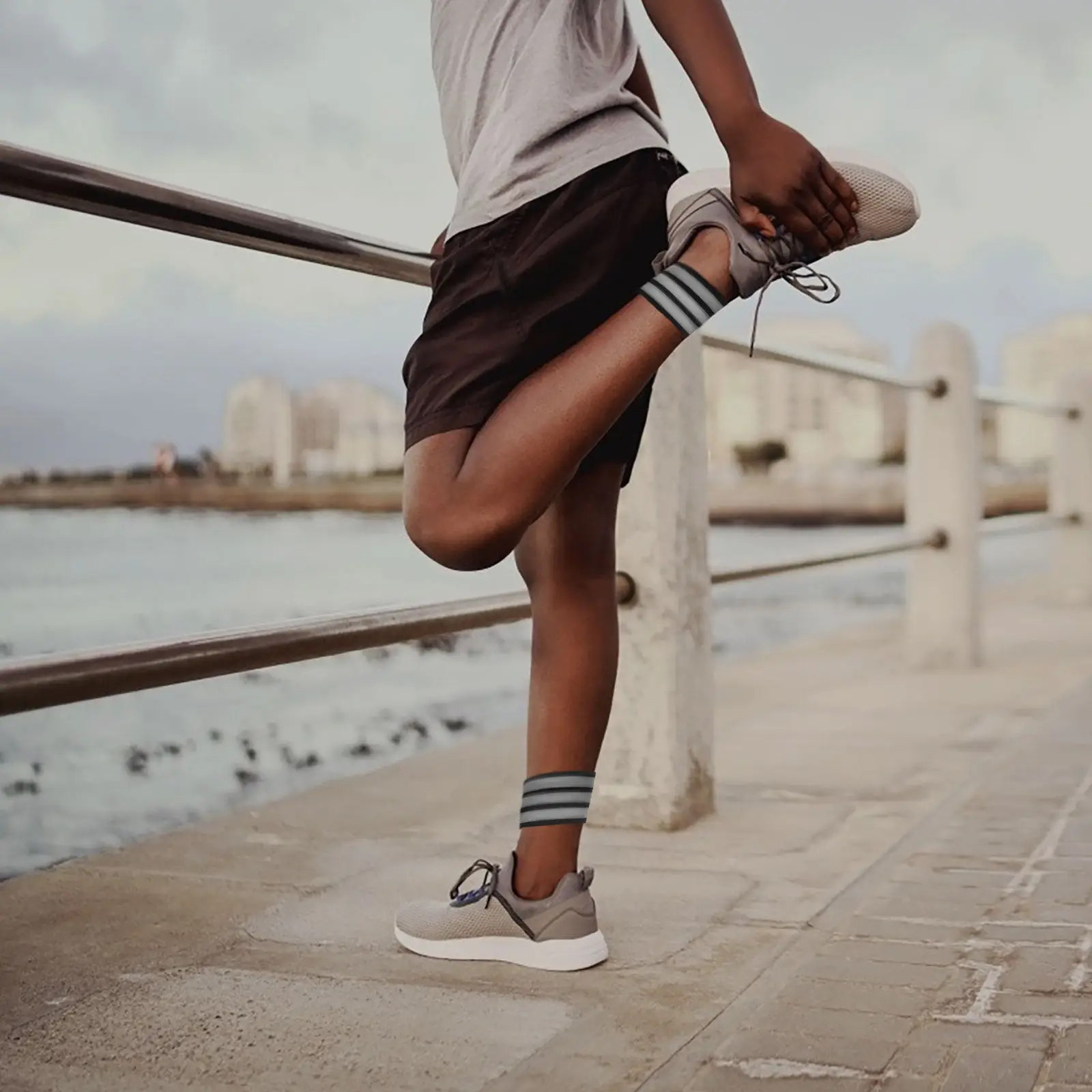 

Пара светоотражающих эластичных ремней для брюк с креплением на лодыжку для велоспорта, активного отдыха и кемпинга