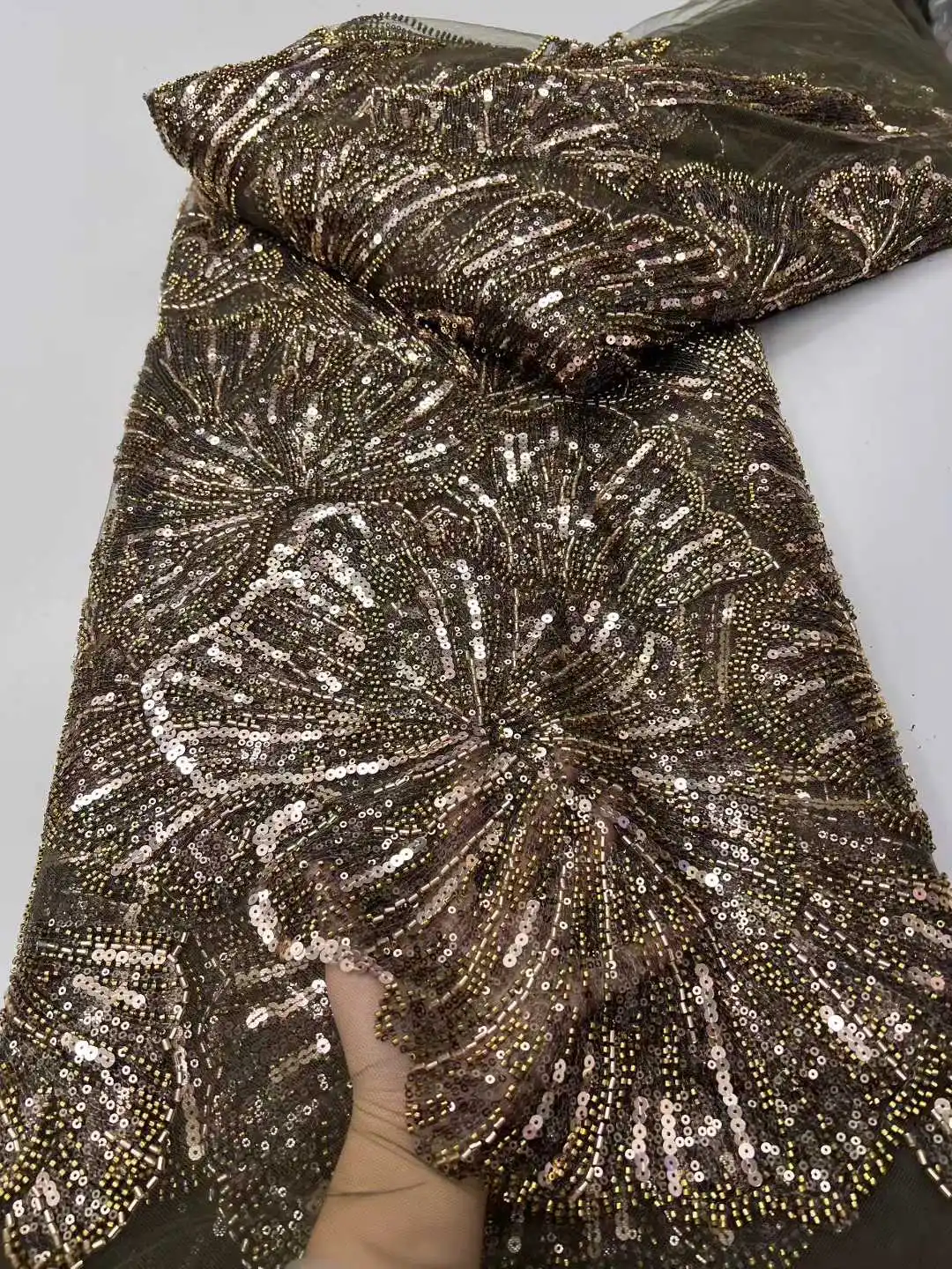 2025 الفاخرة الفرنسية شبكة التطريز مطرز أقمشة الدانتيل الأفريقي النيجيري الترتر أقمشة الدانتيل لفستان الزفاف مواد الخياطة