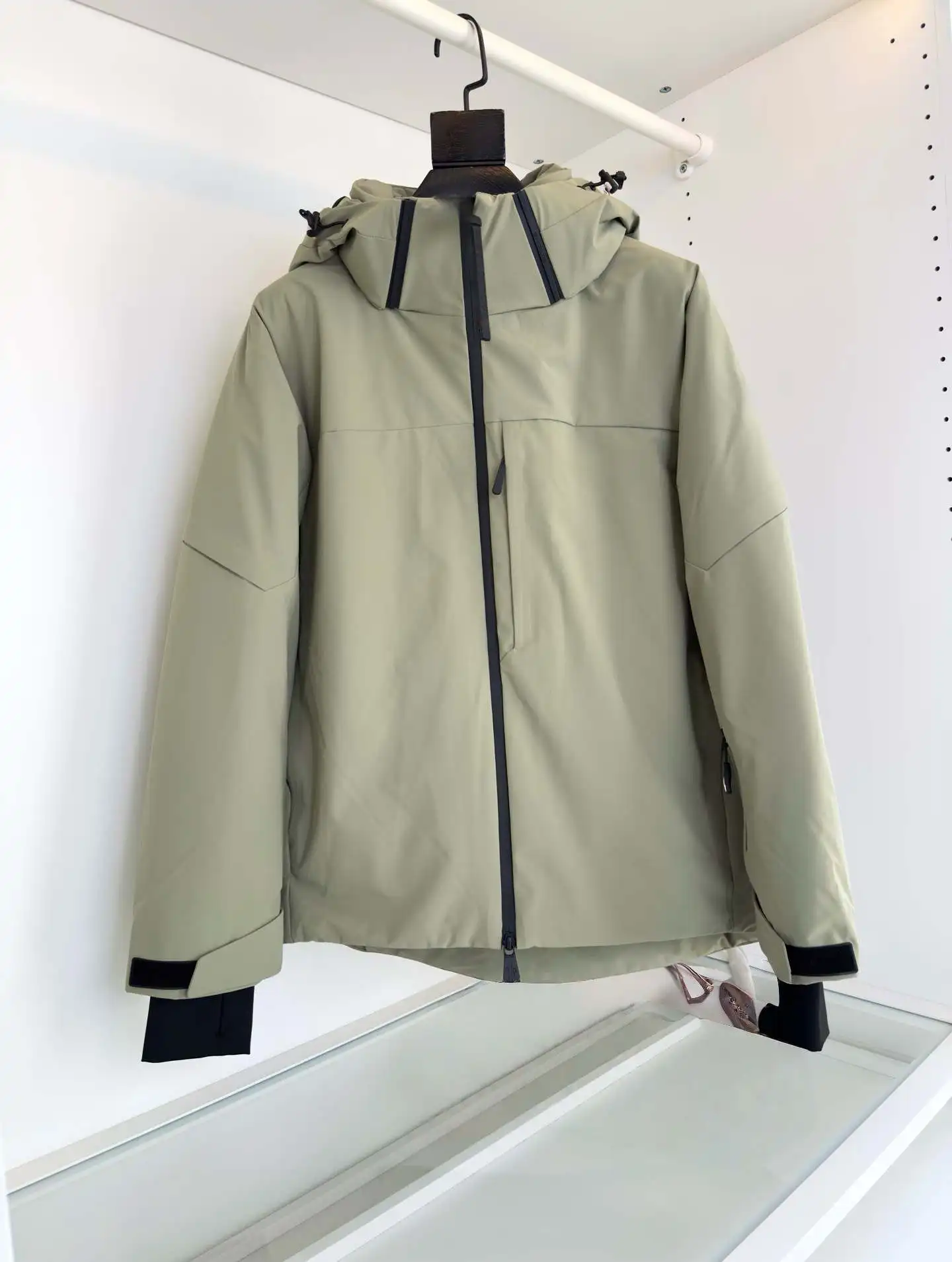 حار بيع! سترة بغطاء للرأس قابلة للفصل 90% معطف أبيض مبطن للرجال والنساء، ملابس عمل شتوية فضفاضة ودافئة وعصرية