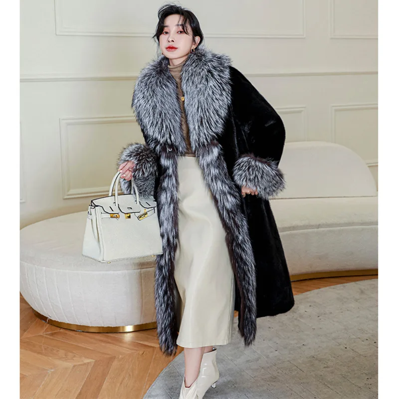Female Autumn Winter Tops Coat Faux Fur Windbreaker Fur Collar Warm Comfortable Design Fashion Senior Minority Versatile Thin