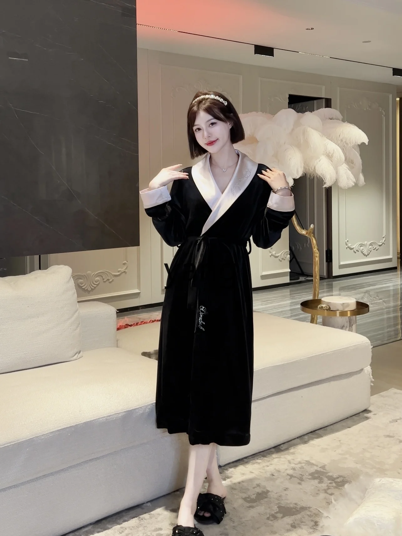 LMM light luxury lapel satin velvet splicing nightgown medium and long high-end spring and autumn pajamas women's models