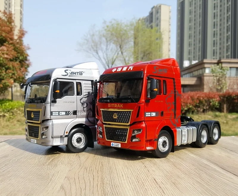 Collectible Diecast Scale Model Replica 1:24 Scale SinoTruk SITRAK G7H Truck Tractor Vehicles Alloy Toy Model Gift,Decoration