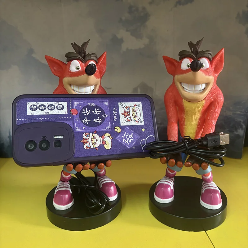 Crash Bandicoot Figure Phone & Controller Holder Figurine Statue Device USB Werewolf Model Toys 22CM Gifts