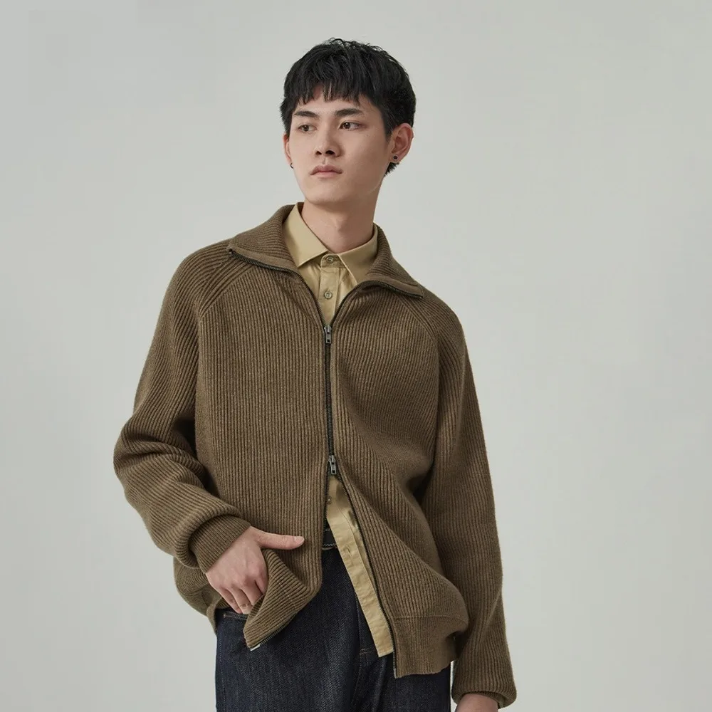 سترة محبوكة سميكة بأكمام طويلة للرجال من تيسكو لخريف وشتاء 2025 وأكمام منسدلة وأكمام فضفاضة